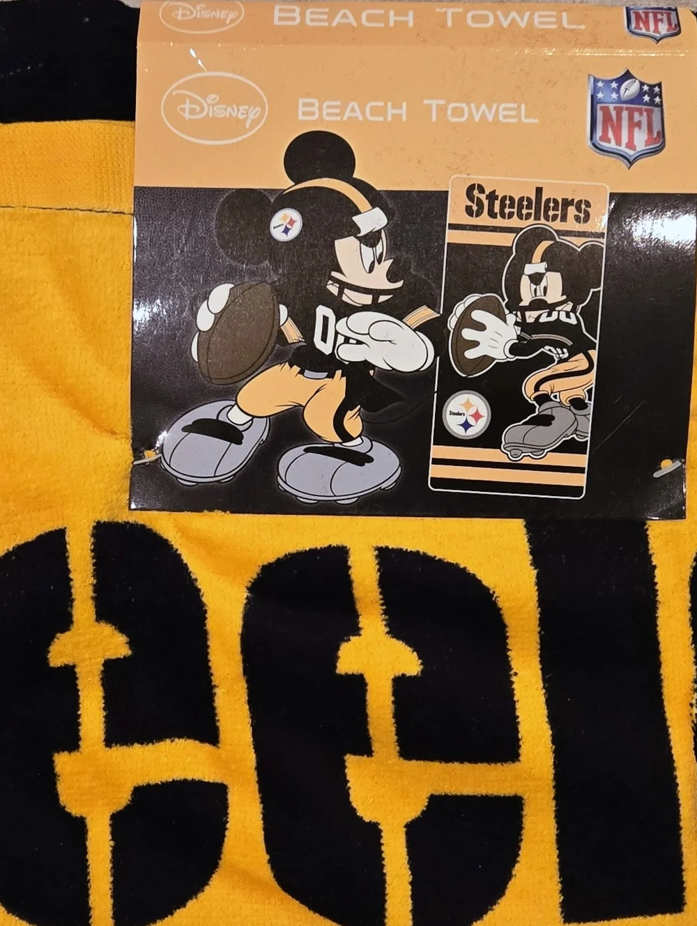NEW Disney NFL Steelers Mickey Mouse Beach Towel 30